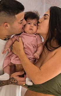 JottaPê e Estefany Boro levam a filha bebê para Farofa da Gkay (Reprodução/Instagram)